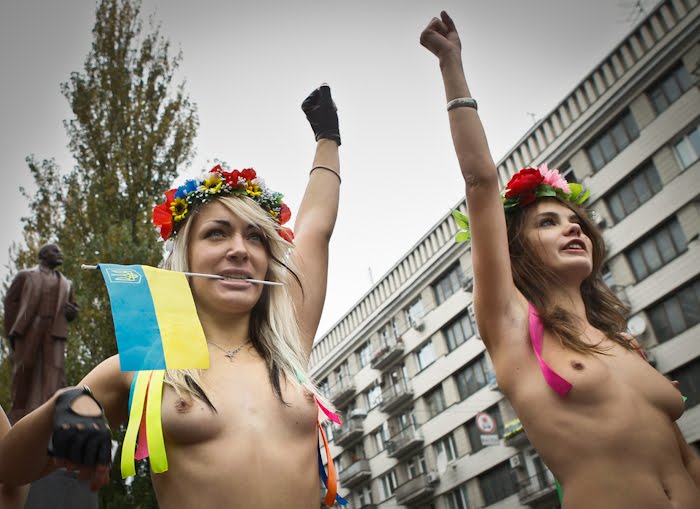 Magazine Ukrainian Women Protest Objectification 79